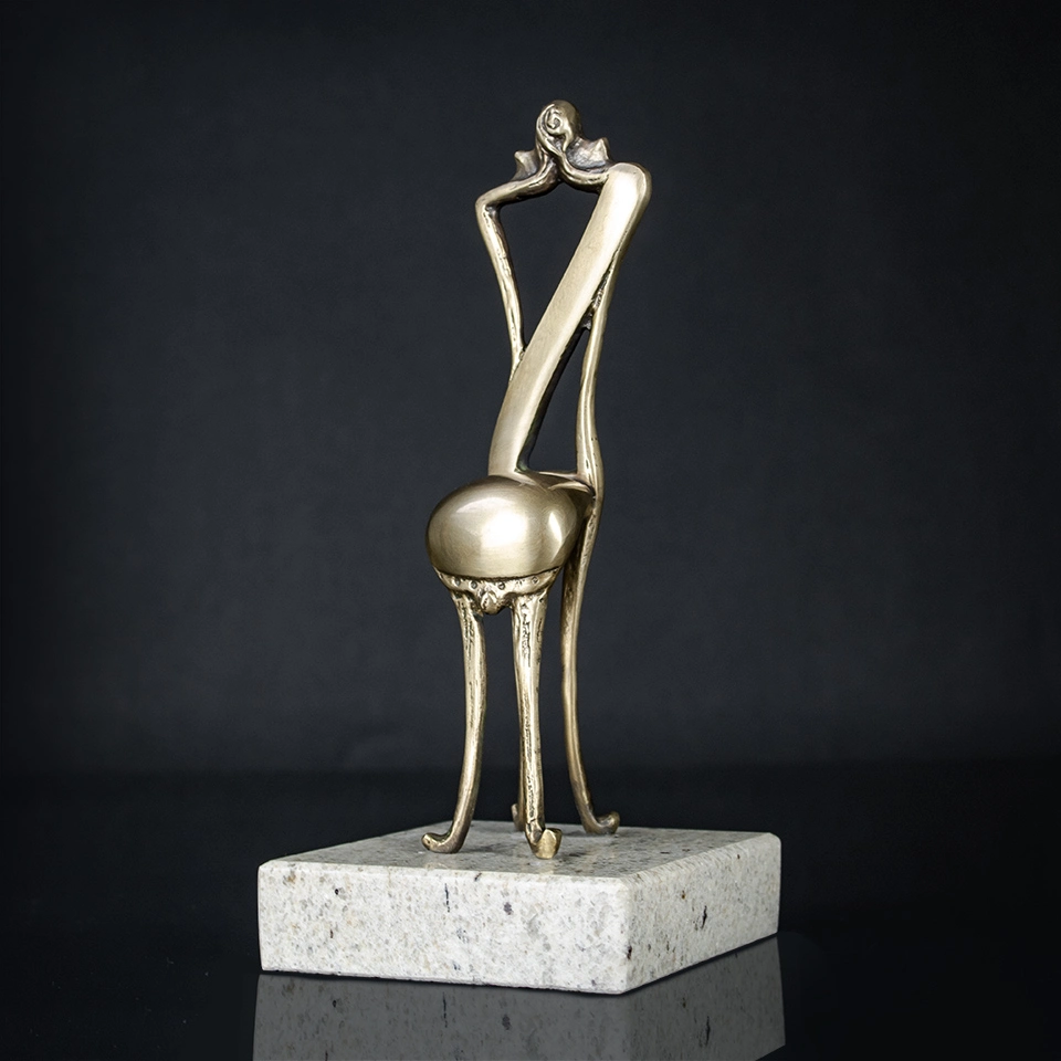 Królowa Krzeseł - statuetka